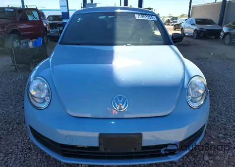2015 Volkswagen Beetle 1.8T из США, поврежденный, VIN 3VWF17AT4FM650428